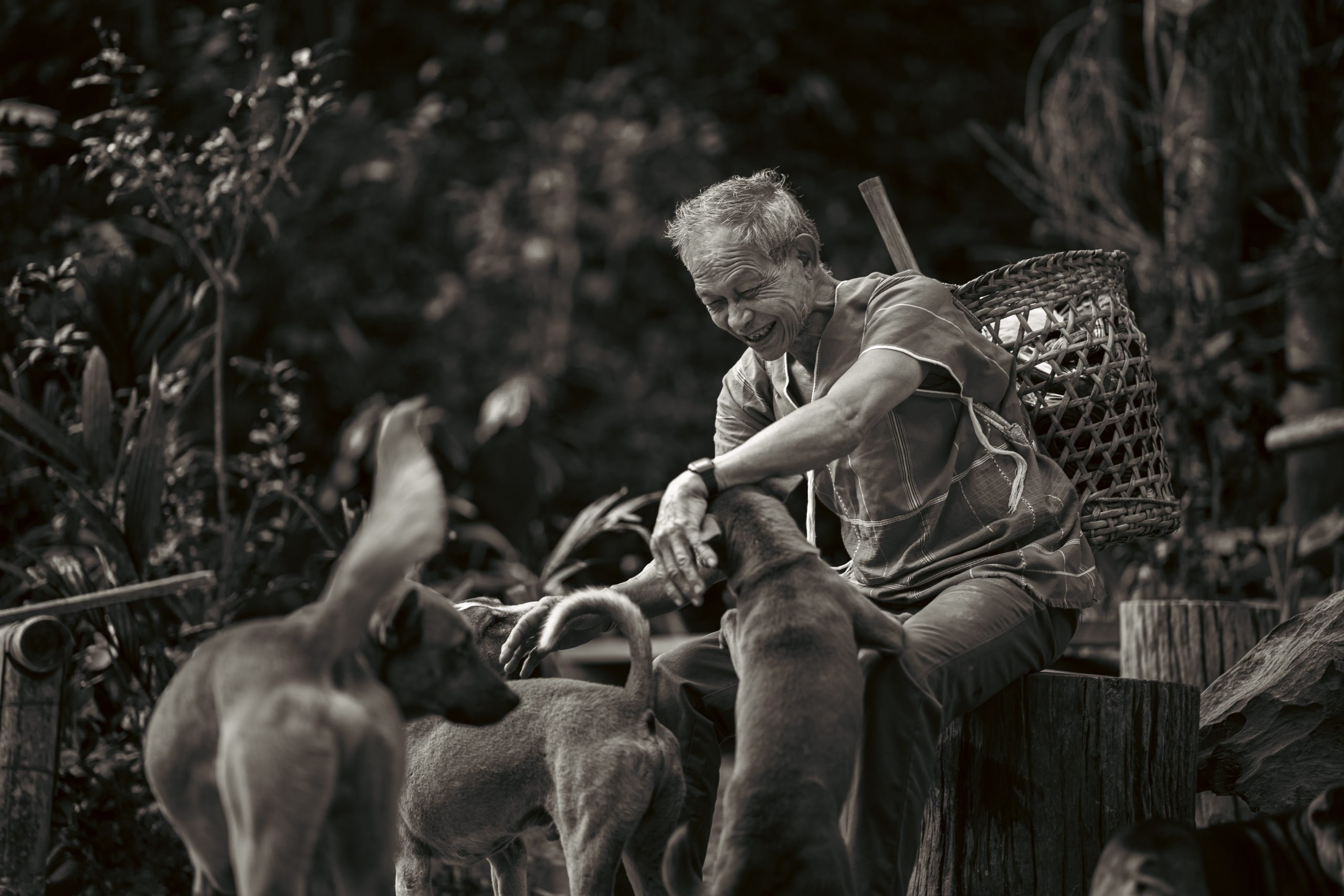 Black-and-white portrait photographed by Atit Siri
